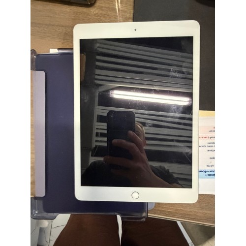Планшет Apple iPad 7
