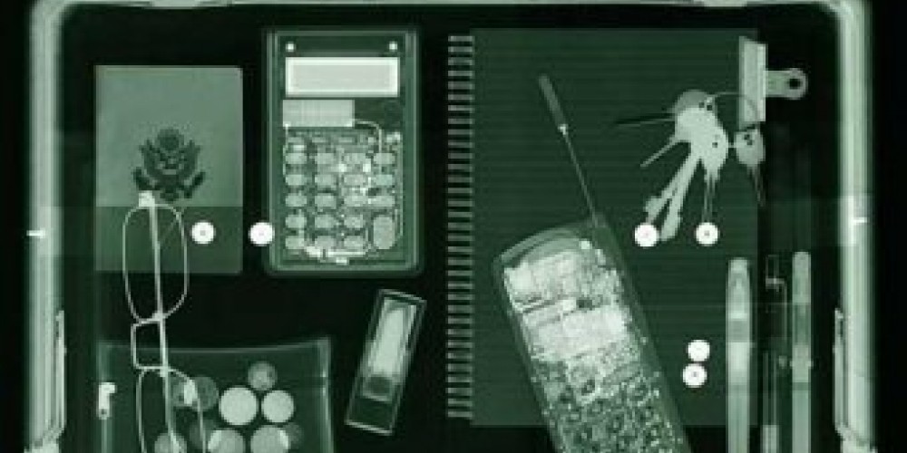 Как провезти спортивное питание в самолете?